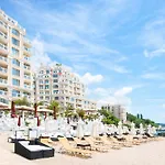 Appartamento La Sea View & Beachfront