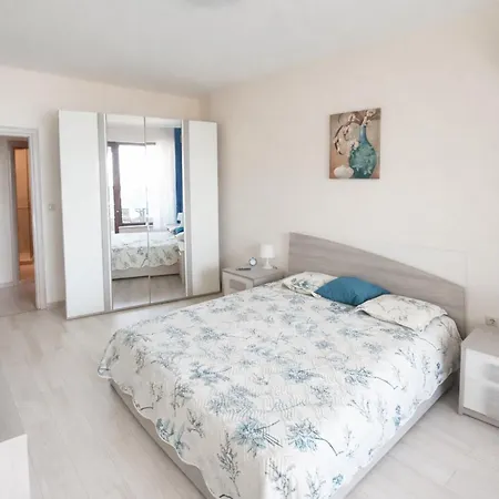 La Sea View & Beachfront Apartamento *