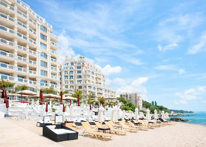 Апартамент La Sea View & Beachfront