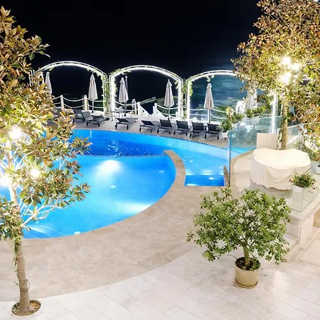 La Sea View & Beachfront Appartement