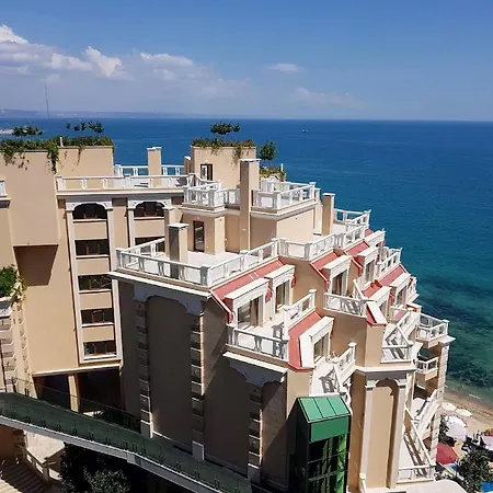 Appartement La Sea View & Beachfront Varna