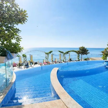 La Sea View & Beachfront Appartement