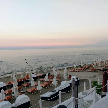 La Sea View & Beachfront * Варна