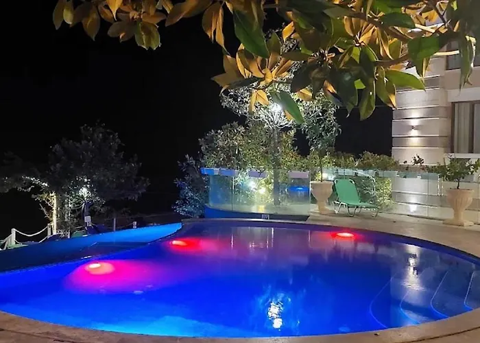 Apartment La Sea View & Beachfront